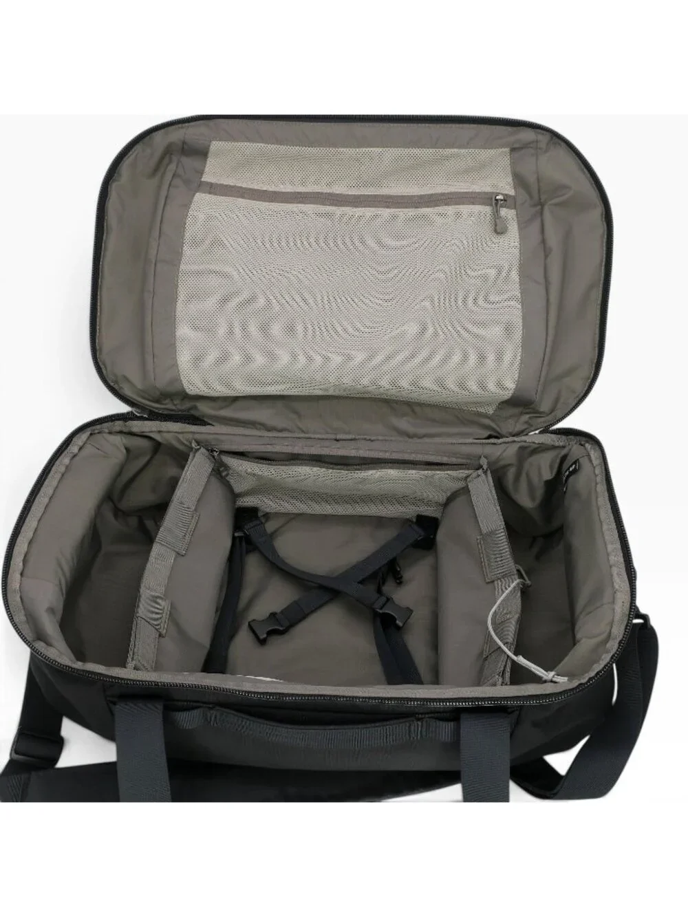 YETI Crossroads 40L Travel Duffel Black Carry-On Weekender Gym Rugged Bag